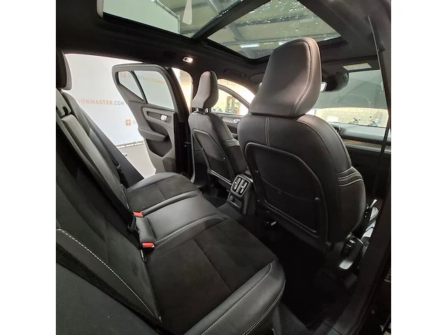 Personenauto, volvo, xc40, 1.5 t5 recharge r-design, 2022 - afbeelding 51 van  81