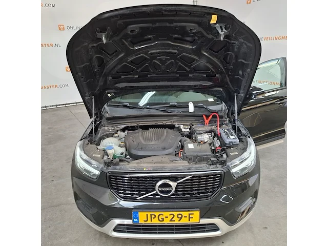 Personenauto, volvo, xc40, 1.5 t5 recharge r-design, 2022 - afbeelding 63 van  81