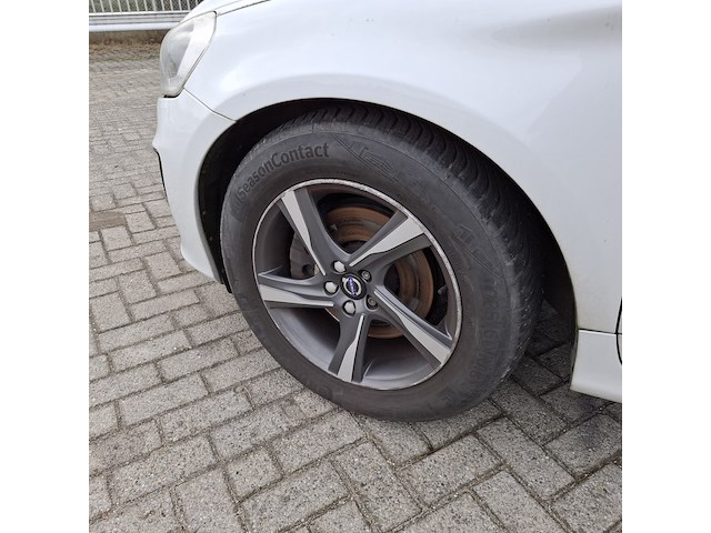Personenauto volvo, xc60 2.4, bouwjaar 2015 - afbeelding 49 van  49