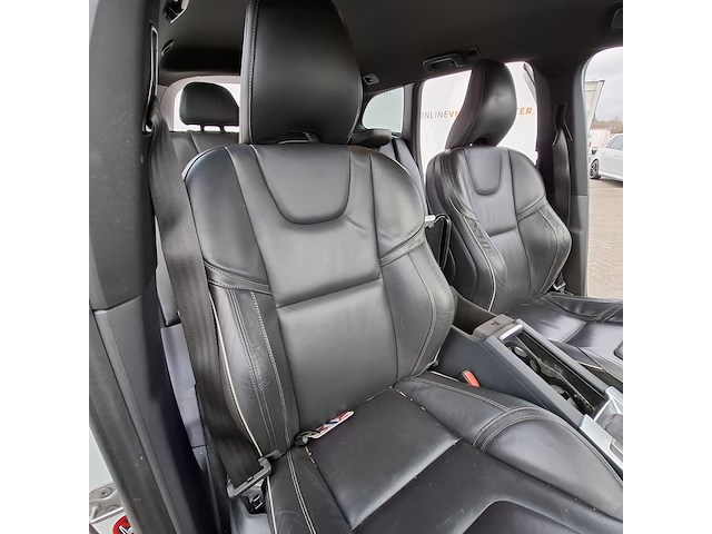Personenauto, volvo, xc60, 2.4 d5 r-design, 2015 - afbeelding 40 van  49