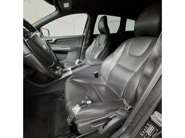 Personenauto, volvo, xc60 - afbeelding 17 van  56