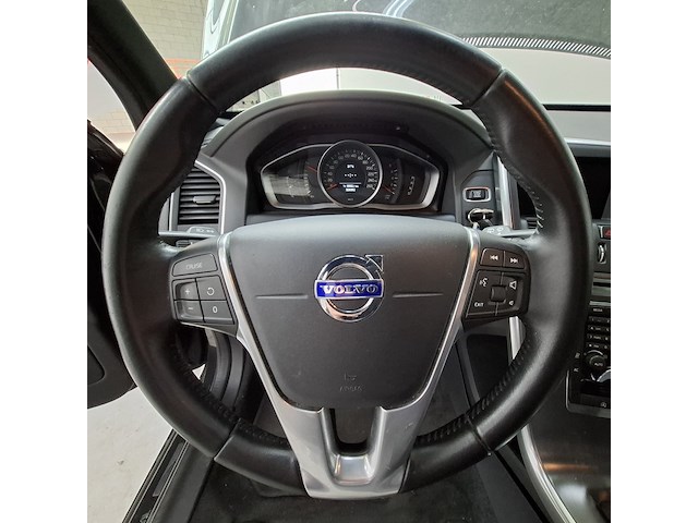 Personenauto, volvo, xc60 - afbeelding 18 van  56