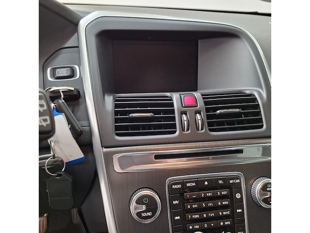 Personenauto, volvo, xc60 - afbeelding 21 van  56