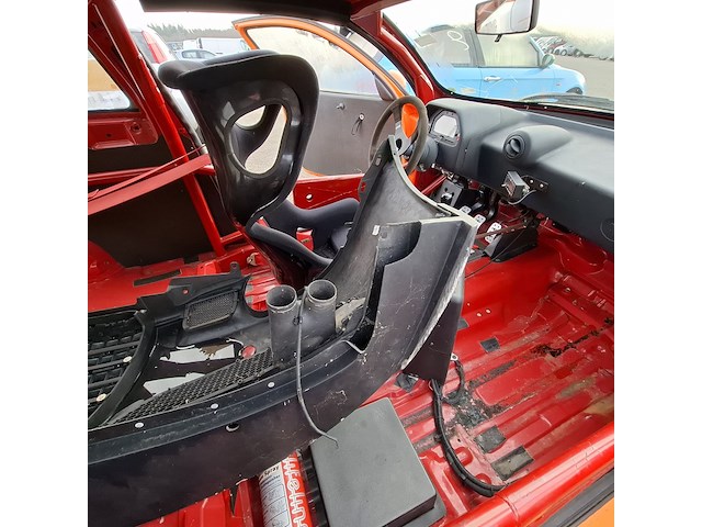 Personenauto/raceauto, alfa romeo, 147 - afbeelding 2 van  12