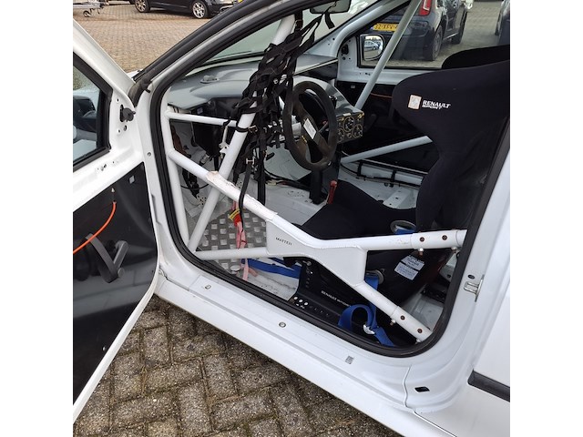 Personenauto/raceauto, renault, clio - afbeelding 6 van  10