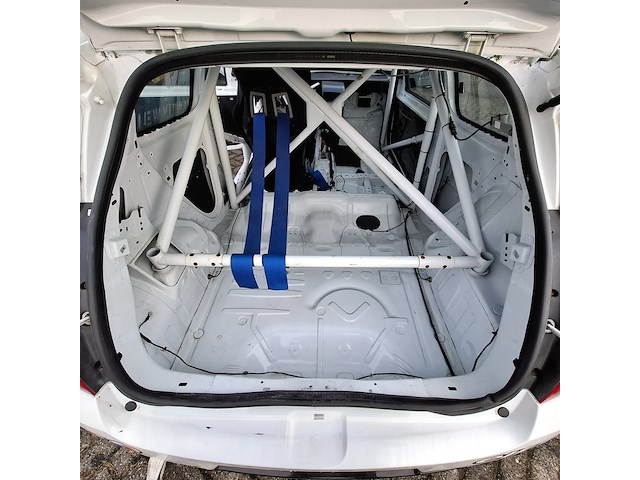 Personenauto/raceauto, renault, clio - afbeelding 8 van  10