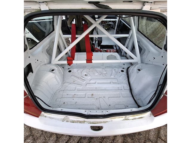 Personenauto/raceauto, renault, clio - afbeelding 8 van  10