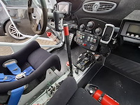 Personenauto/raceauto, renault, clio - afbeelding 2 van  12