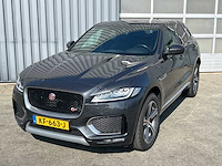Personenauto’s en bedrijfswagens