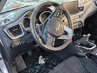Personenauto/schadeauto, kia, ceed - afbeelding 2 van  20