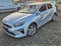 Personenauto/schadeauto, kia, ceed - afbeelding 1 van  20