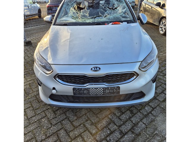 Personenauto/schadeauto, kia, ceed - afbeelding 12 van  20