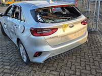 Personenauto/schadeauto, kia, ceed - afbeelding 18 van  20