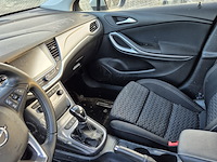 Personenauto/schadeauto, opel, astra - afbeelding 4 van  18