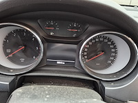 Personenauto/schadeauto, opel, astra - afbeelding 10 van  18