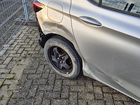 Personenauto/schadeauto, opel, astra - afbeelding 14 van  18