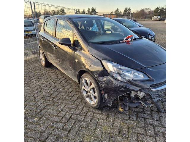 Personenauto/schadeauto, opel, corsa - afbeelding 12 van  18