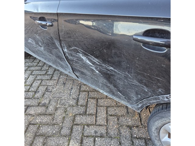 Personenauto/schadeauto, opel, corsa - afbeelding 17 van  18