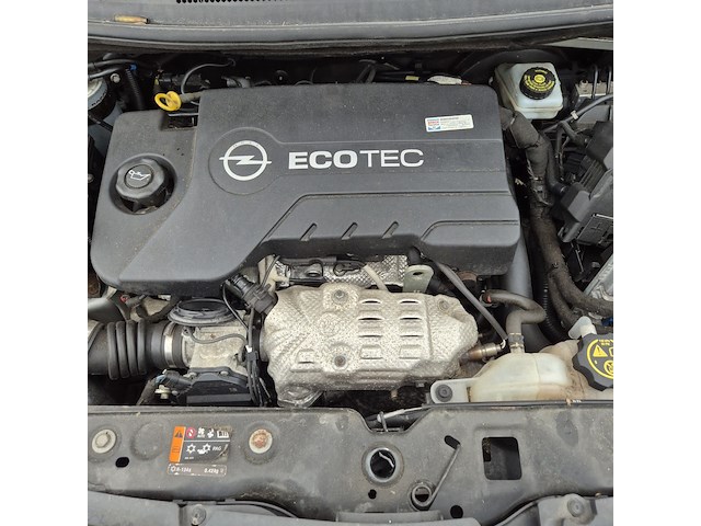 Personenauto/schadeauto, opel, corsa - afbeelding 8 van  18