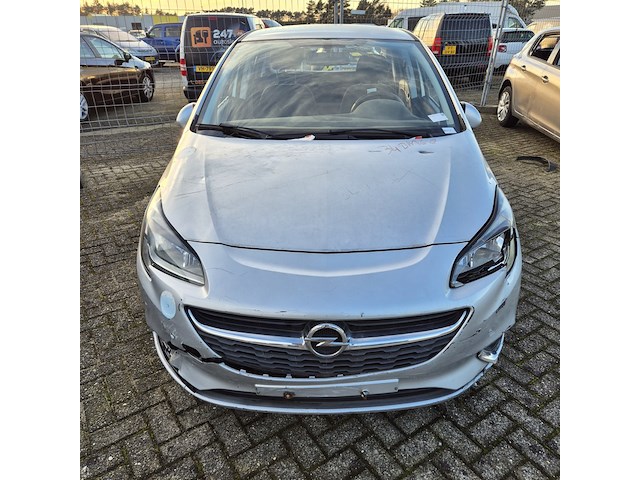 Personenauto/schadeauto, opel, corsa - afbeelding 11 van  18