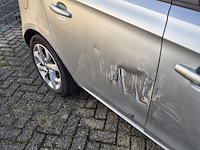 Personenauto/schadeauto, opel, corsa - afbeelding 15 van  18