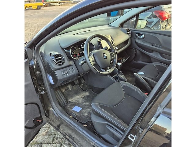 Personenauto/schadeauto, renault, clio - afbeelding 3 van  20