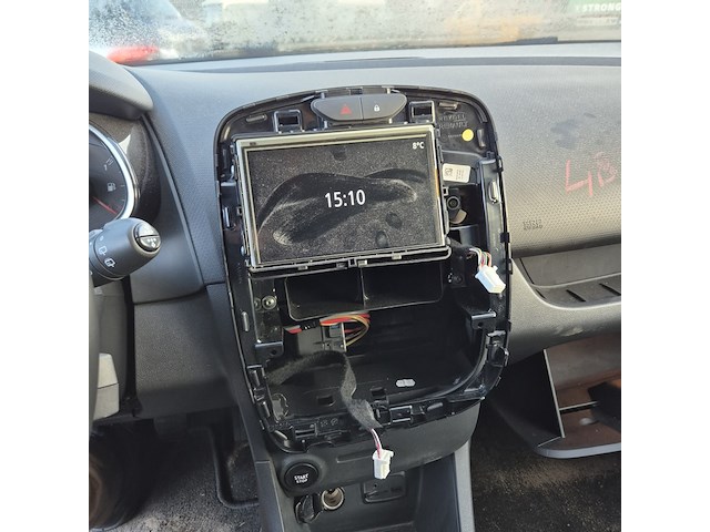 Personenauto/schadeauto, renault, clio - afbeelding 6 van  20