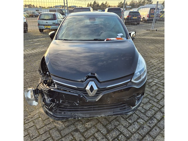 Personenauto/schadeauto, renault, clio - afbeelding 12 van  20