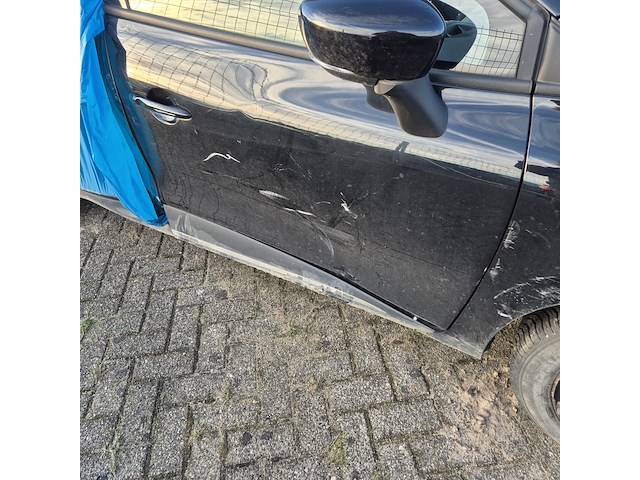 Personenauto/schadeauto, renault, clio - afbeelding 16 van  20