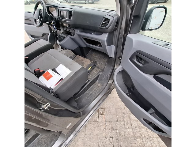 Personenbus, citroën, jumpy spacetourer - afbeelding 24 van  42