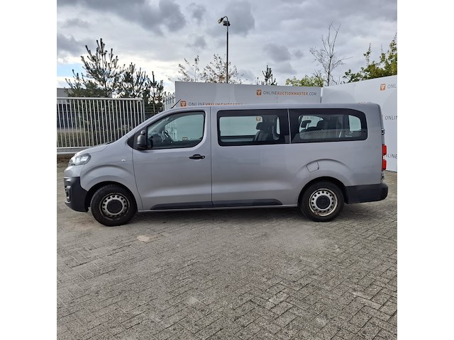 Personenbus, citroën, jumpy spacetourer - afbeelding 2 van  43