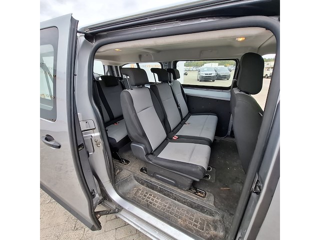 Personenbus, citroën, jumpy spacetourer - afbeelding 18 van  43