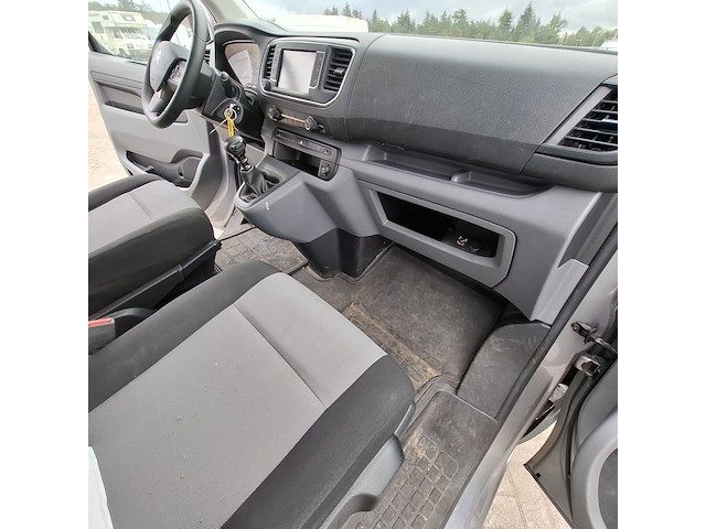 Personenbus, citroën, jumpy spacetourer - afbeelding 24 van  43