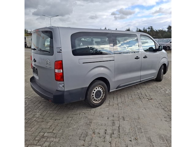 Personenbus, citroën, jumpy spacetourer - afbeelding 40 van  43