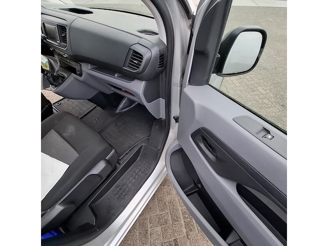 Personenbus, citroën, jumpy - afbeelding 32 van  42