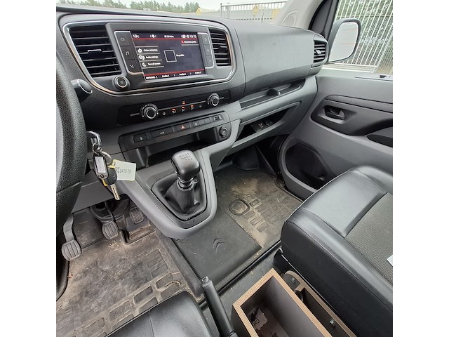 Personenbus, citroën, jumpy - afbeelding 27 van  46