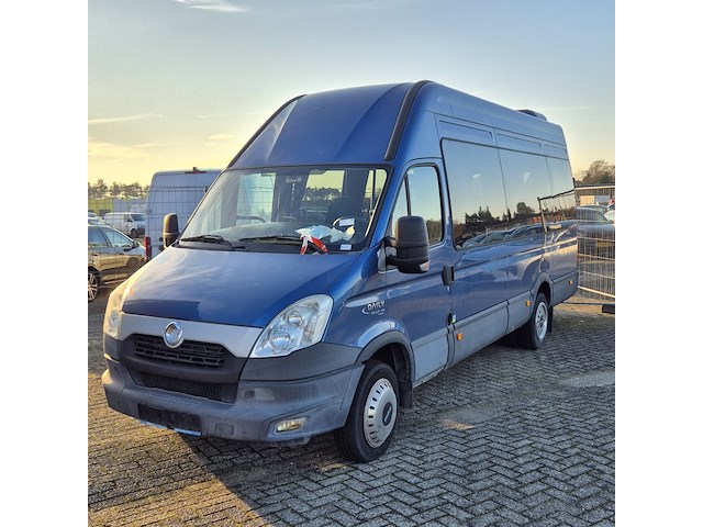 Personenbus, iveco, daily tours, 2013 - afbeelding 1 van  15