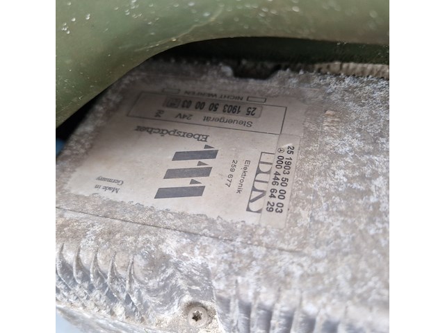 Personenbus, mercedes-benz, vario 4x4, 815da-ka - afbeelding 5 van  86