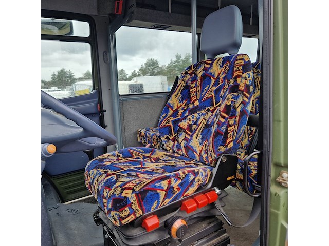 Personenbus, mercedes-benz, vario 4x4, 815da-ka - afbeelding 24 van  86