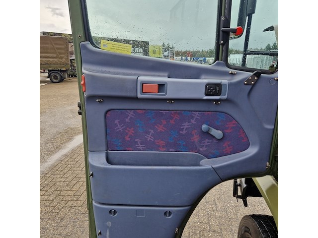 Personenbus, mercedes-benz, vario 4x4, 815da-ka - afbeelding 26 van  86