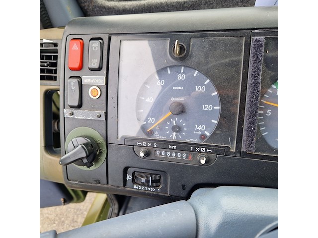 Personenbus, mercedes-benz, vario 4x4, 815da-ka - afbeelding 35 van  86