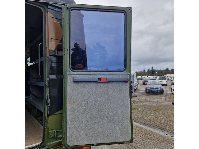 Personenbus, mercedes-benz, vario 4x4, 815da-ka - afbeelding 51 van  86