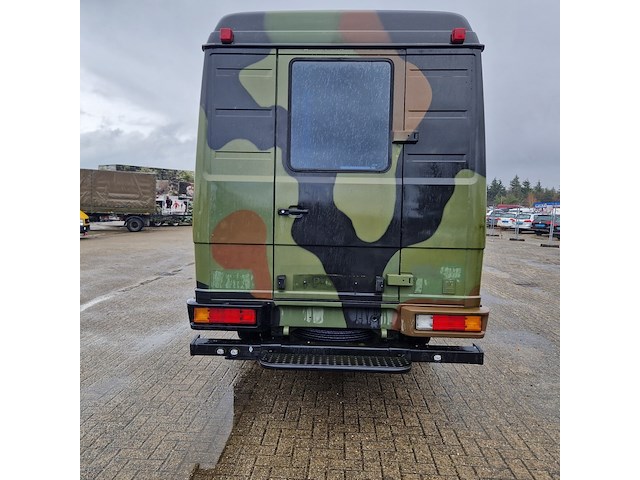 Personenbus, mercedes-benz, vario 4x4, 815da-ka - afbeelding 45 van  86