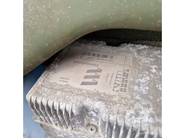 Personenbus, mercedes-benz, vario 4x4, 815da-ka - afbeelding 4 van  91