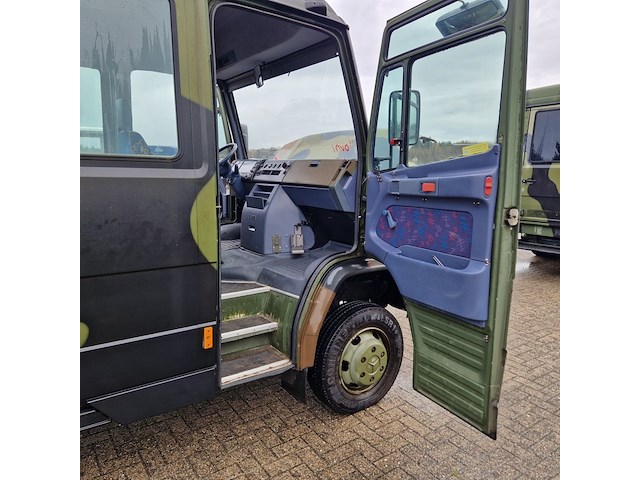 Personenbus, mercedes-benz, vario 4x4, 815da-ka - afbeelding 9 van  91