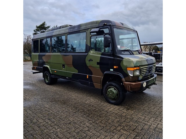 Personenbus, mercedes-benz, vario 4x4, 815da-ka - afbeelding 1 van  91