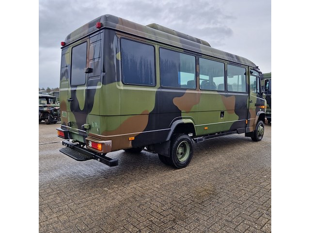 Personenbus, mercedes-benz, vario 4x4, 815da-ka - afbeelding 23 van  91