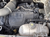 Personenbus, opel, vivaro - afbeelding 13 van  48