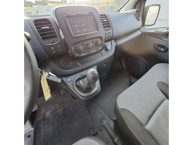 Personenbus, opel, vivaro - afbeelding 26 van  48