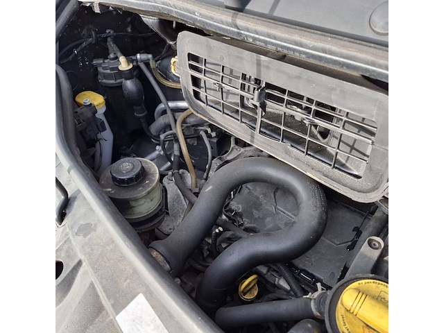 Personenbus, opel, vivaro - afbeelding 15 van  48